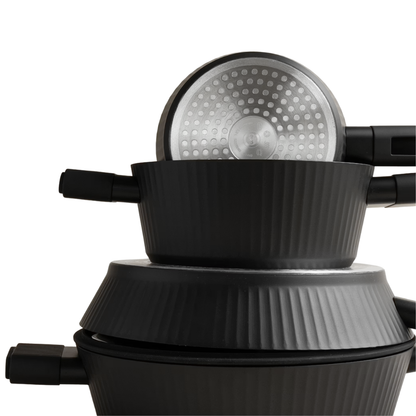 Forged Non-Stick Saucepan with Glass Lid & Heat-Resistant Handle - Induction Ready