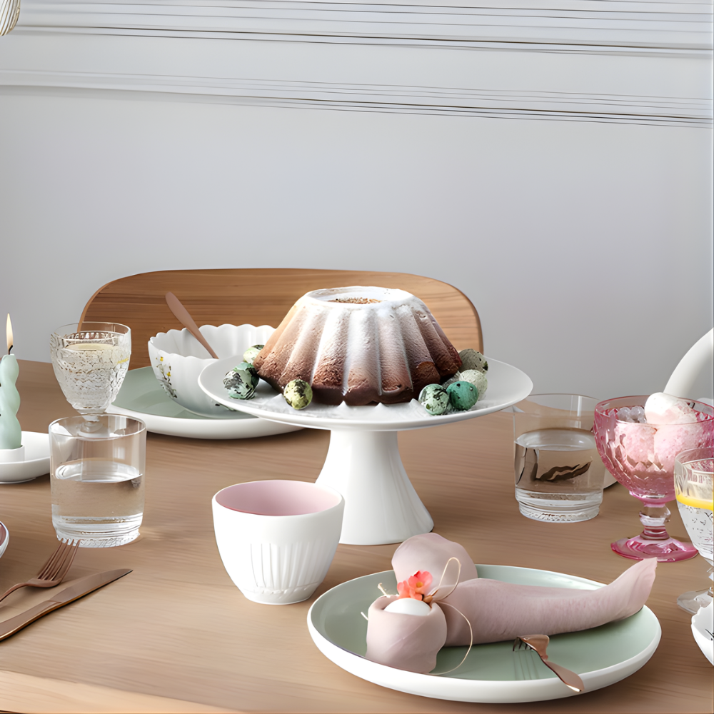 Elegant White Ceramic Cake Stand – Premium Display Plate for Cakes, Tarts & Desserts